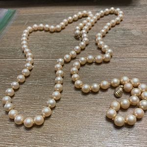 Pearl Necklace